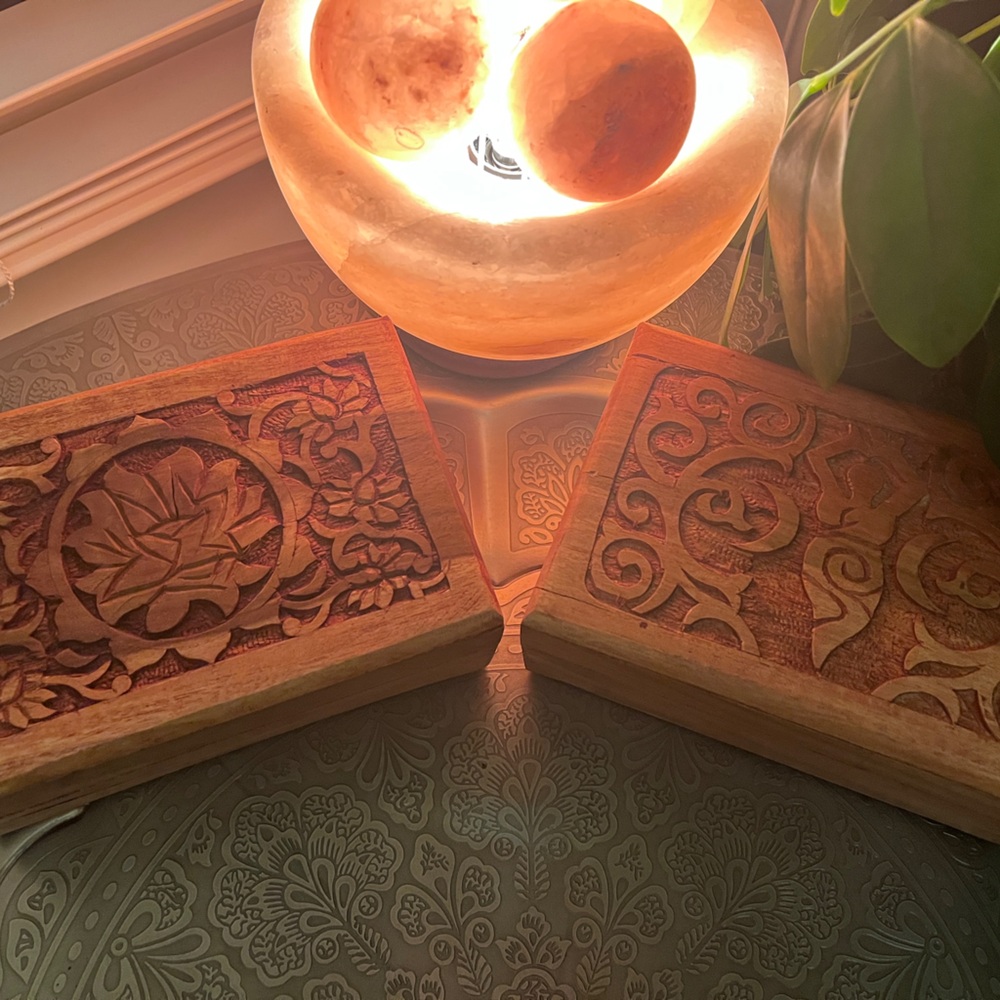 Small wood box
